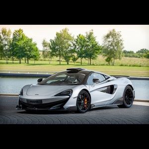 Meet your Posher, Alec